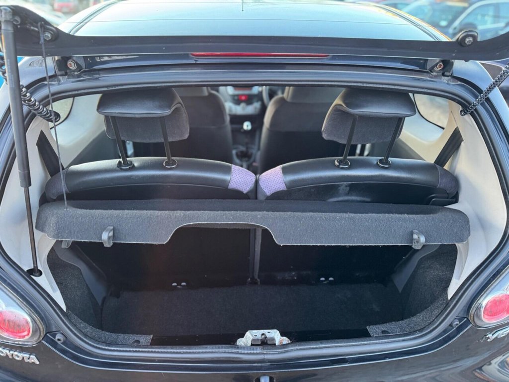 Used Toyota AYGO 2010 for sale - 77890941: Photo 38