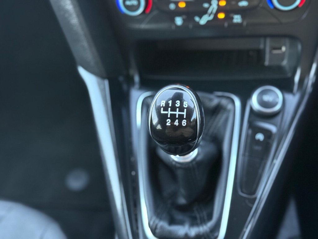 Used Ford Focus 2017 for sale - 77953127: Photo 13