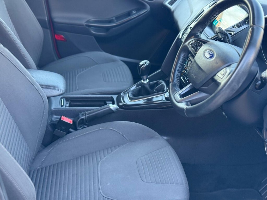 Used Ford Focus 2017 for sale - 77953127: Photo 18
