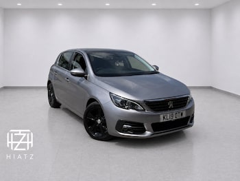 Used Peugeot 2008 2018 for sale - 78605251: Photo