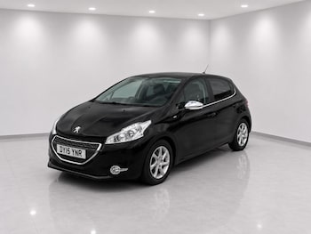 Used Peugeot 208 2015 for sale - 78967913: Photo