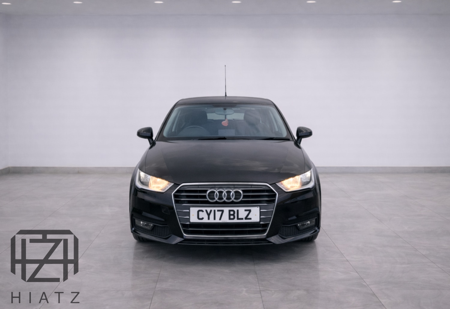 Used Audi A1 2017 for sale - 77499896: Photo 2