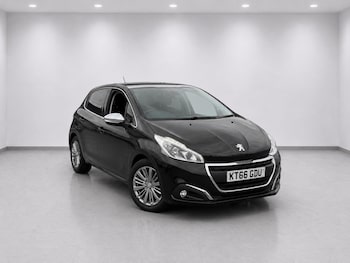 Used Peugeot 208 2017 for sale - 78967949: Photo