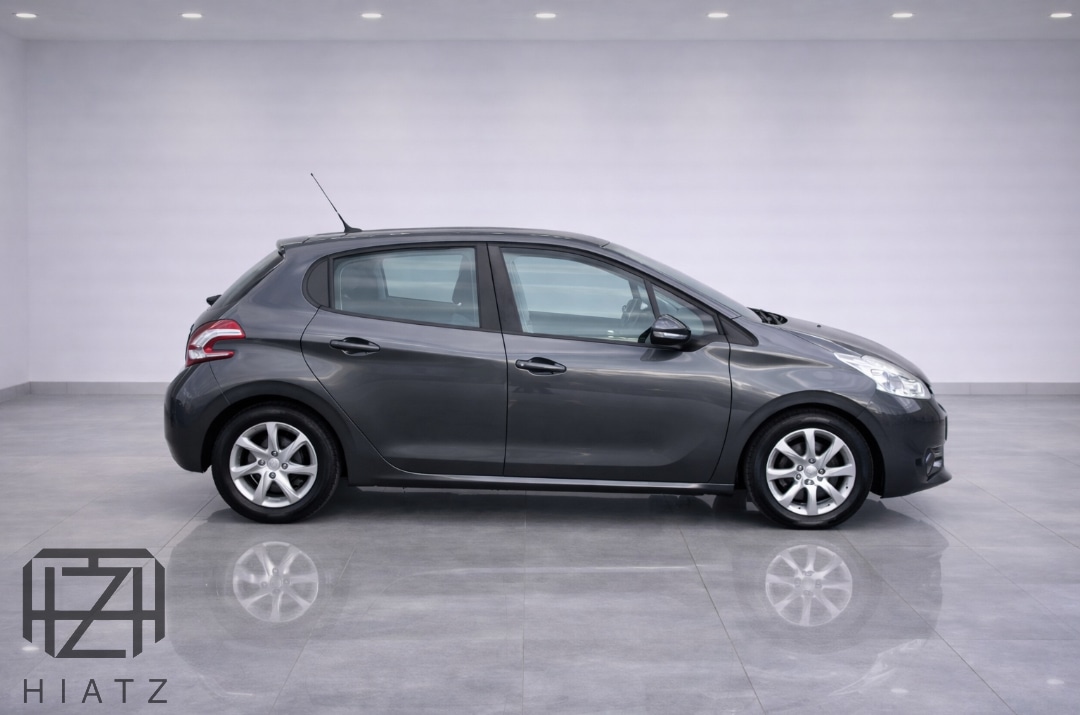 Used Peugeot 208 2013 for sale - 77409941: Photo 8