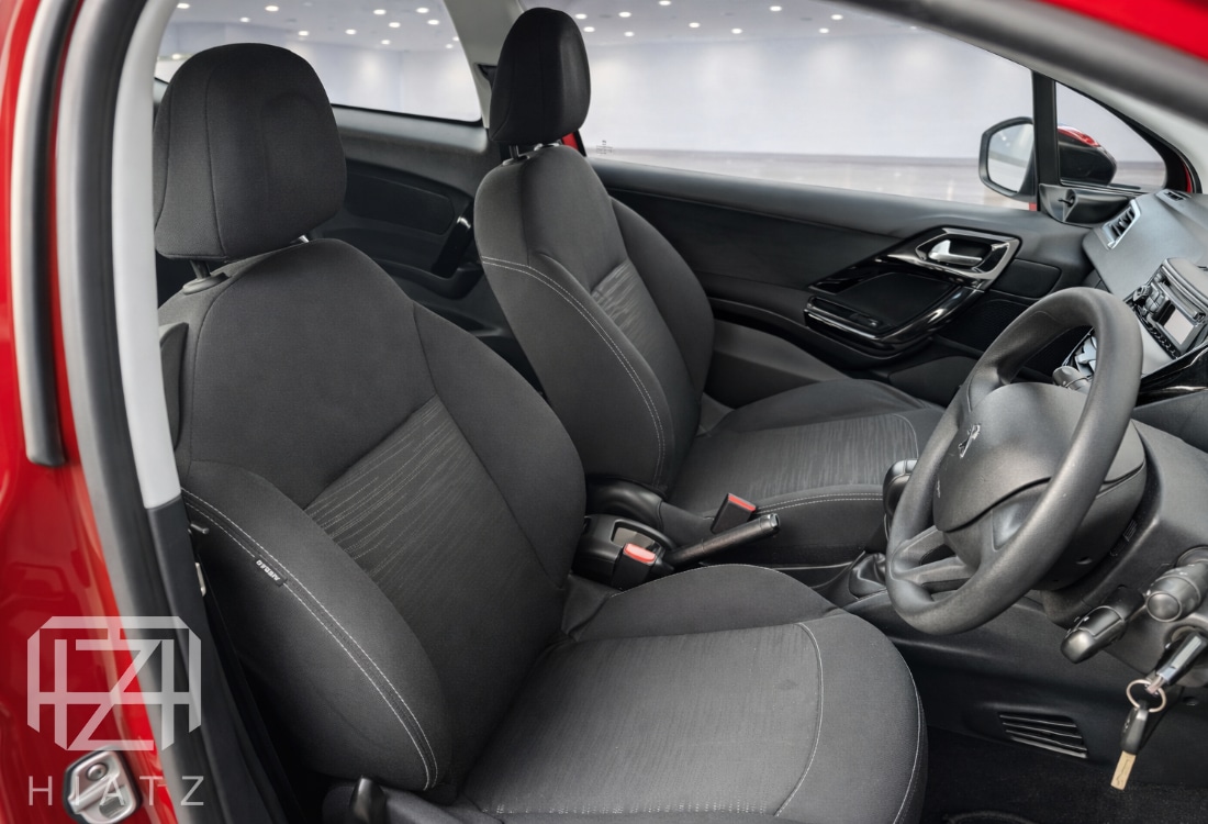 Used Peugeot 208 2014 for sale - 77311331: Photo 10