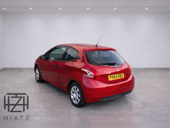 Used Peugeot 208 2014 for sale - 77311331: Photo