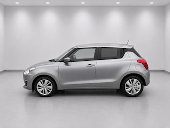 Used Suzuki Swift 2017 for sale - 78967972: Photo