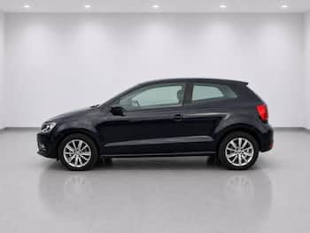 Used Volkswagen Polo 2015 for sale - 79659442: Photo