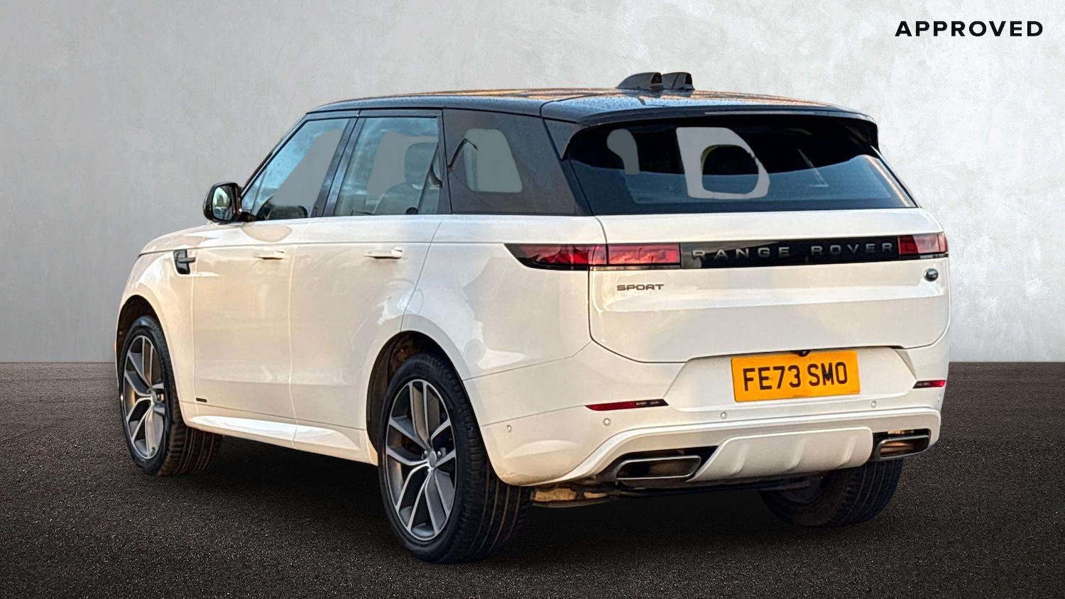 Used Land Rover Range Rover Sport 2023 for sale - 77972804: Photo 2