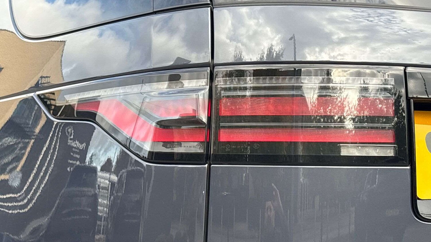 Used Land Rover Discovery 2023 for sale - 76141520: Photo 19