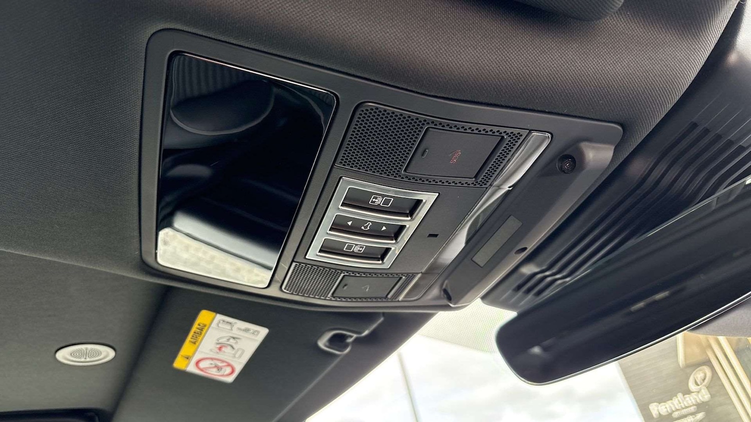 Used Land Rover Discovery 2023 for sale - 76141520: Photo 23