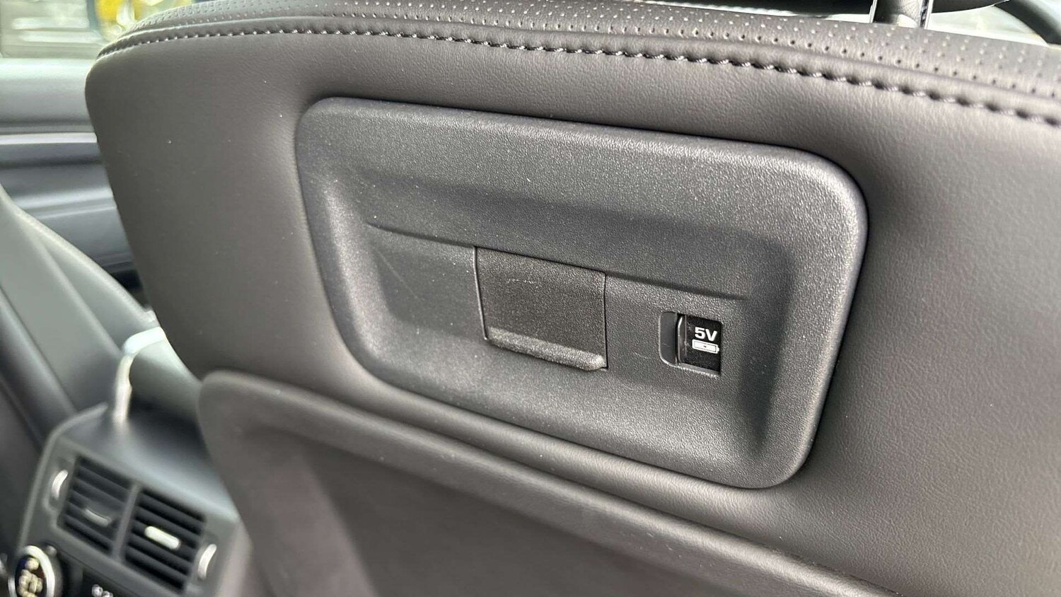 Used Land Rover Discovery 2023 for sale - 76141520: Photo 32