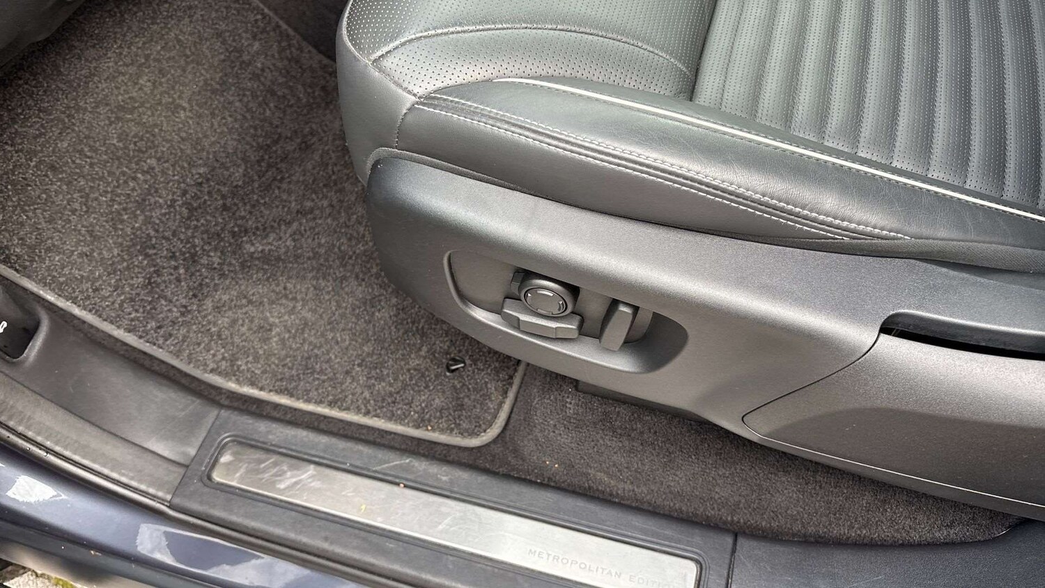 Used Land Rover Discovery 2023 for sale - 76141520: Photo 35