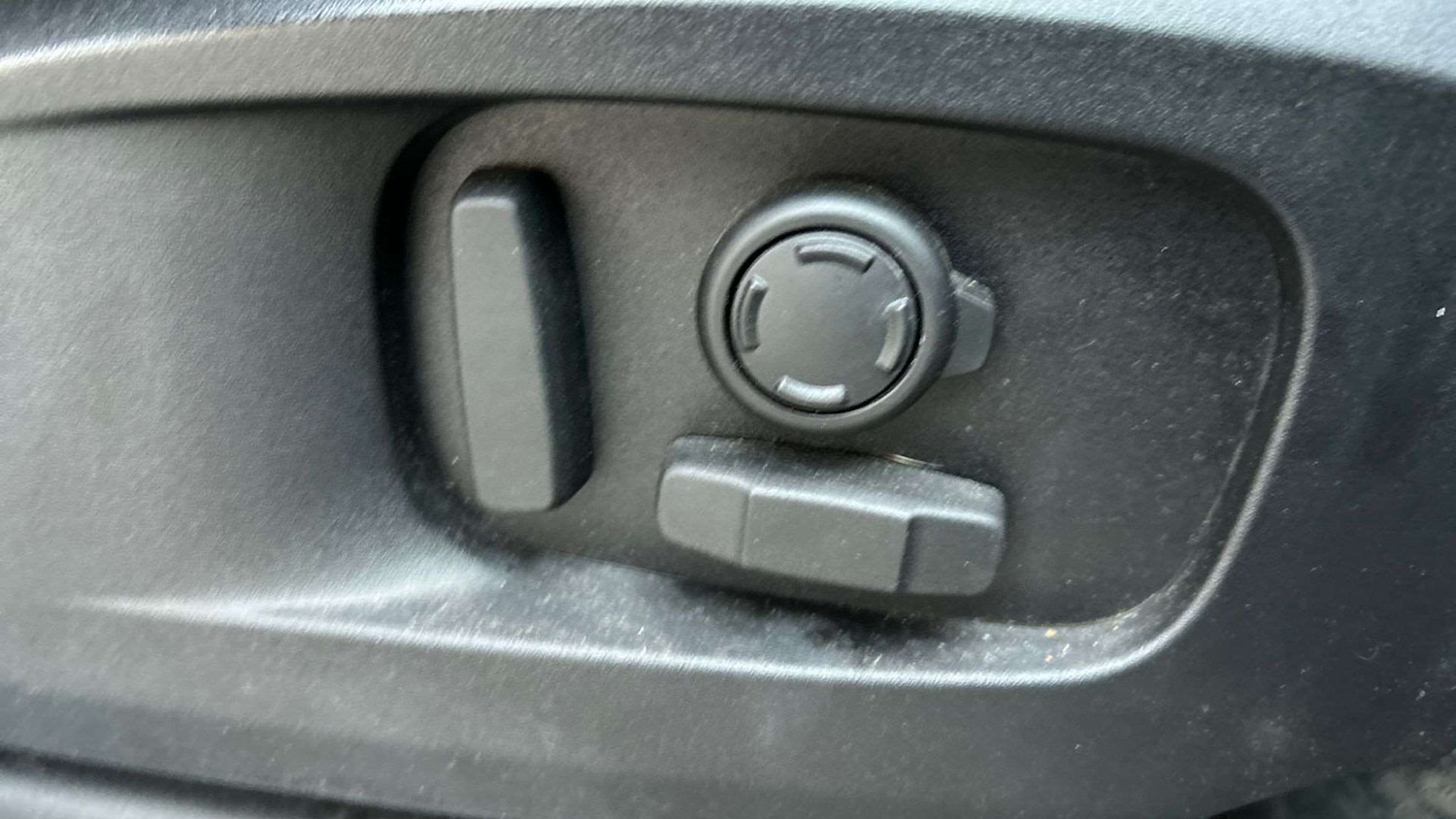 Used Land Rover Defender 2022 for sale - 77068548: Photo 34