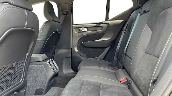 Used Volvo XC40 for sale - 75217755: Photo 4