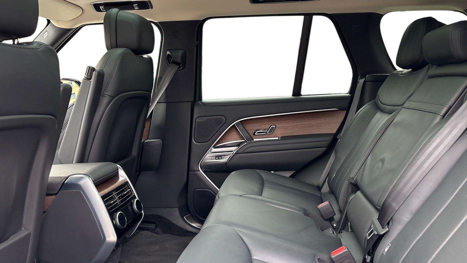 Used Land Rover Range Rover 2024 for sale - 76875723: Photo 4