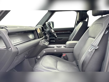 Used Land Rover Defender 2025 for sale - 75218206: Photo