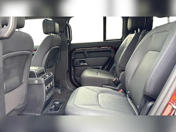 Used Land Rover Defender 2025 for sale - 75218206: Photo