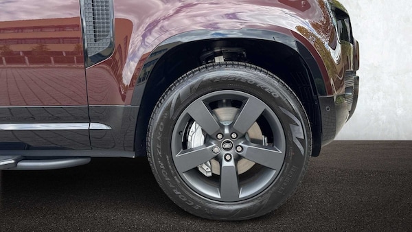 Used Land Rover Defender 2025 for sale - 75218206: Photo 8