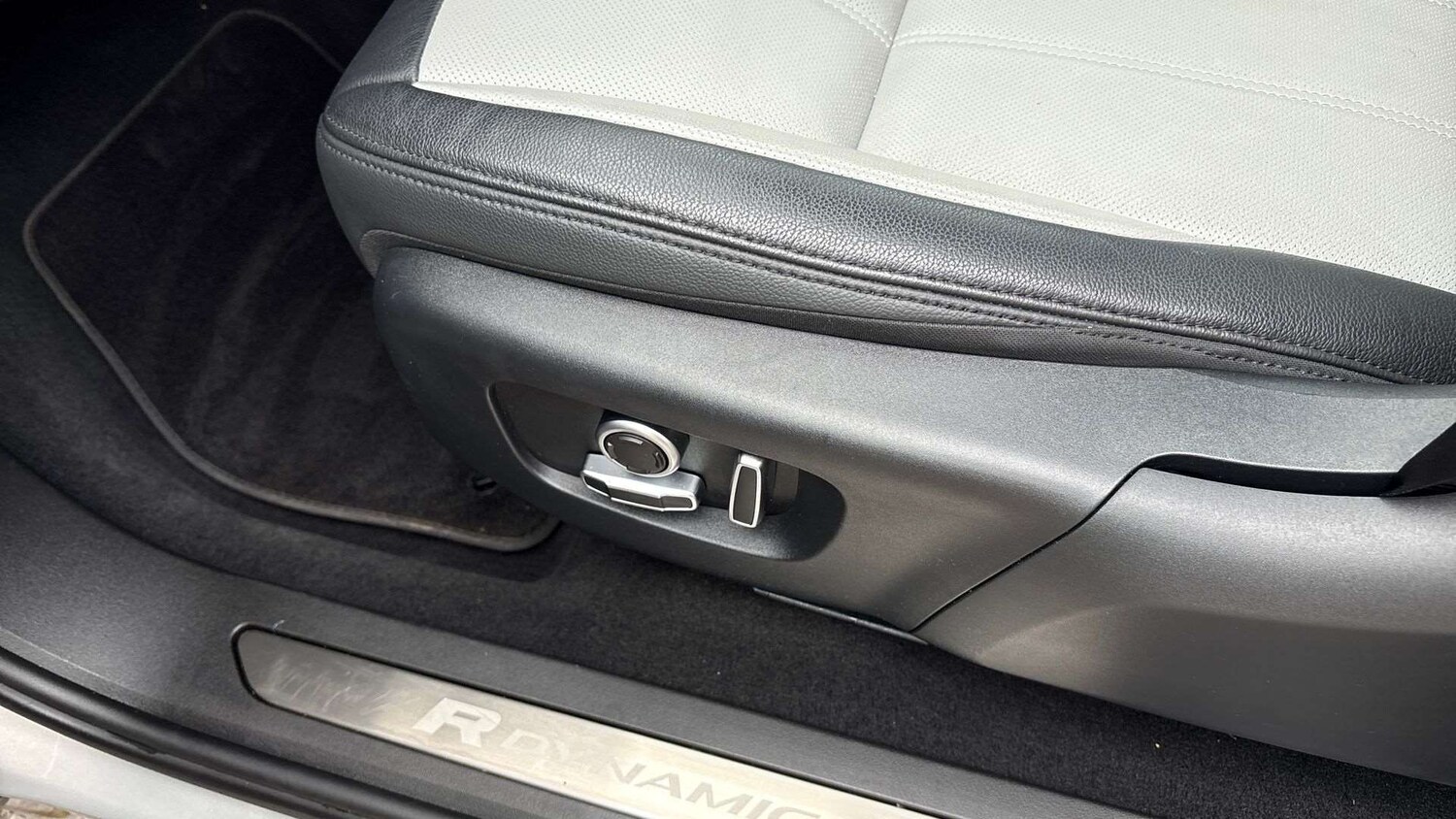 Used Land Rover Range Rover Evoque 2022 for sale - 78089559: Photo 34