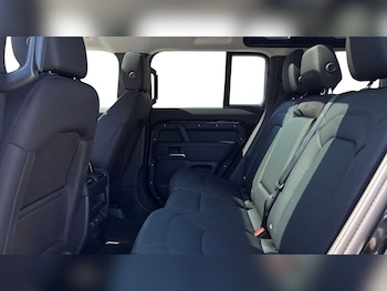 Used Land Rover Defender 2024 for sale - 75218546: Photo