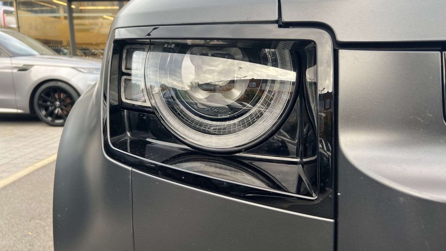 Used Land Rover Defender 2024 for sale - 78052535: Photo 17