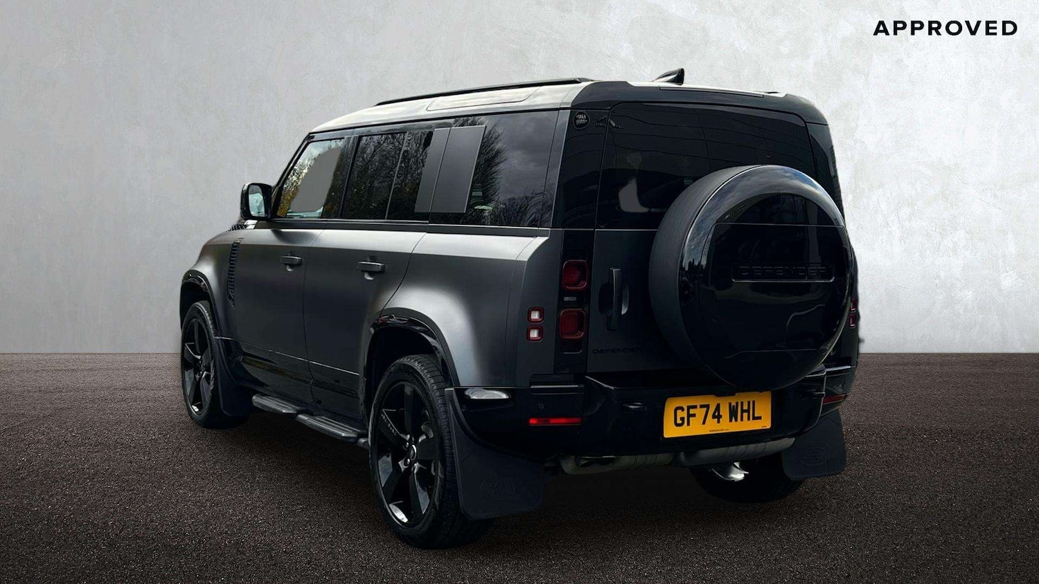 Used Land Rover Defender 2024 for sale - 78052535: Photo 2