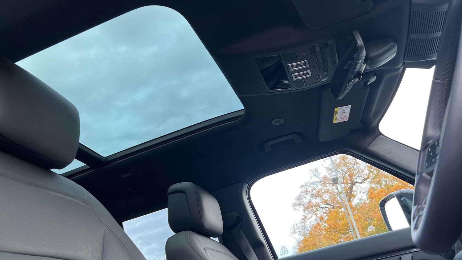 Used Land Rover Defender 2024 for sale - 78052535: Photo 21