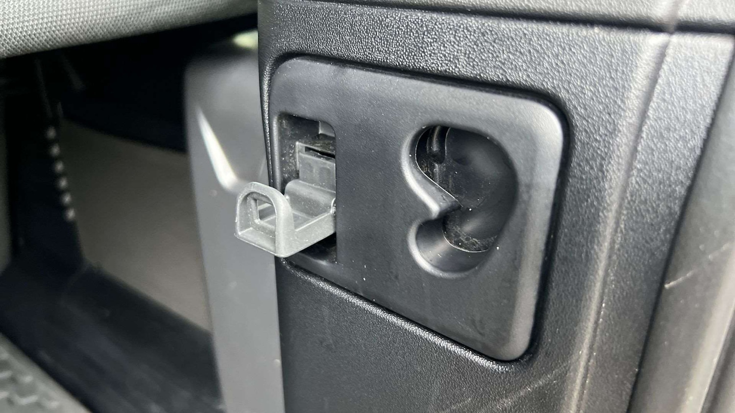 Used Land Rover Defender 2024 for sale - 78052535: Photo 27