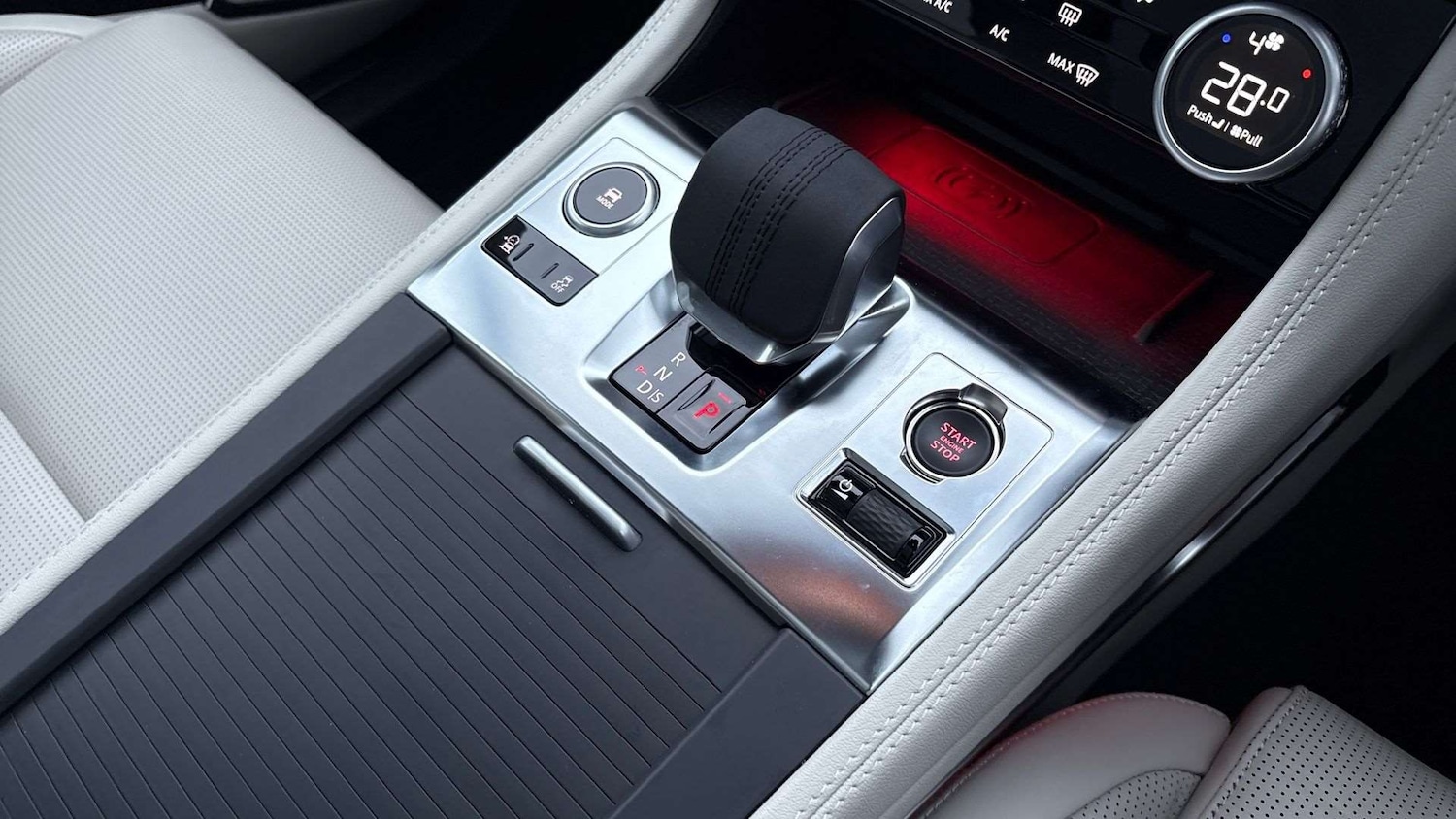 Used Jaguar F-Pace 2024 for sale - 76842798: Photo 13