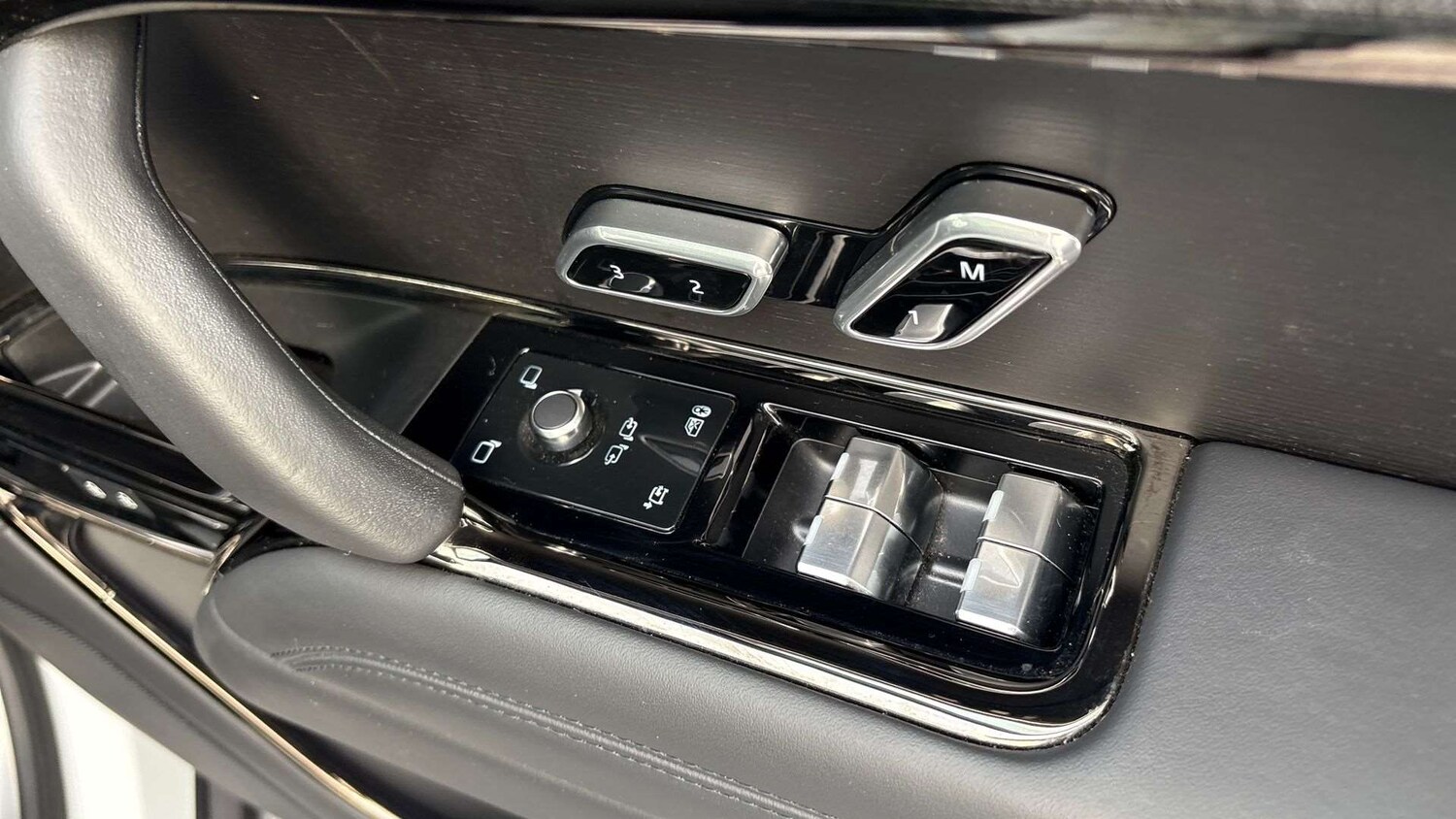 Used Land Rover Range Rover Sport for sale - 77011186: Photo 24