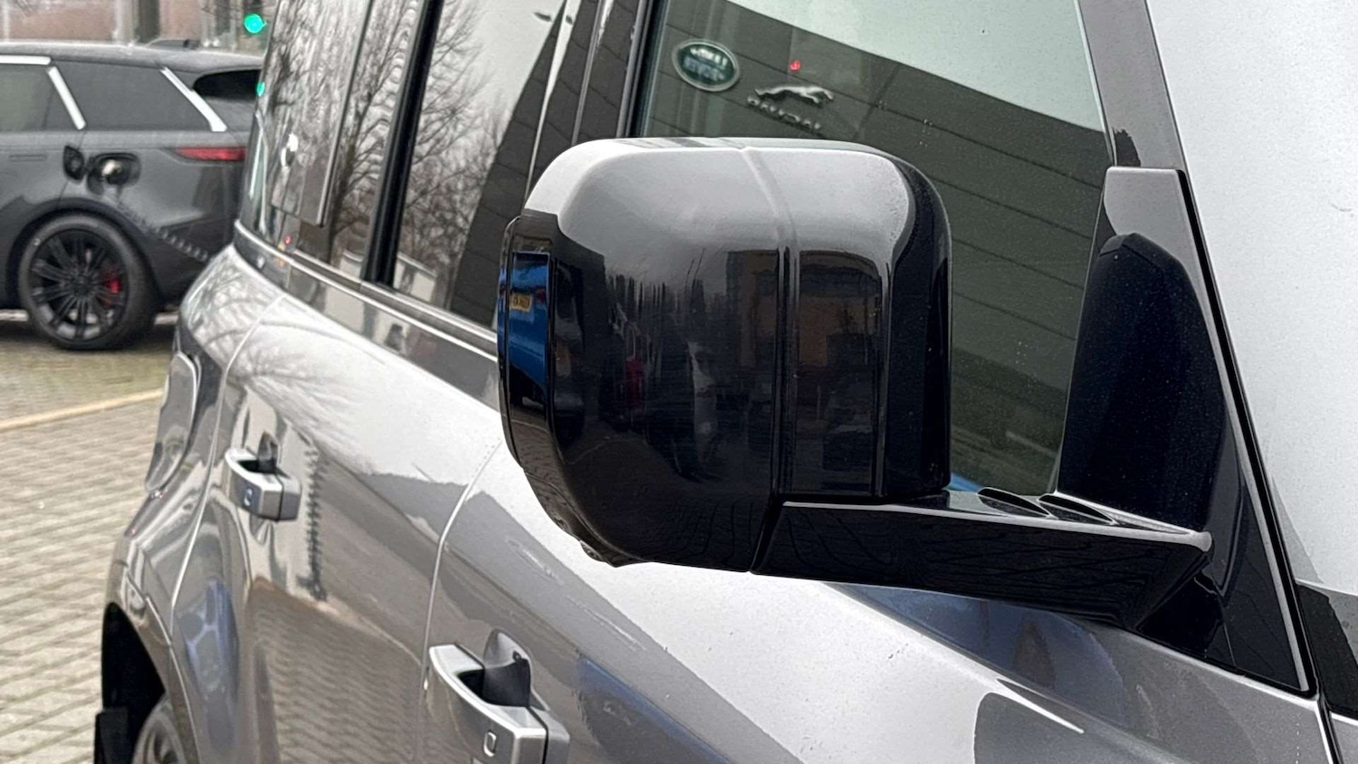 Used Land Rover Defender 2022 for sale - 77397835: Photo 30