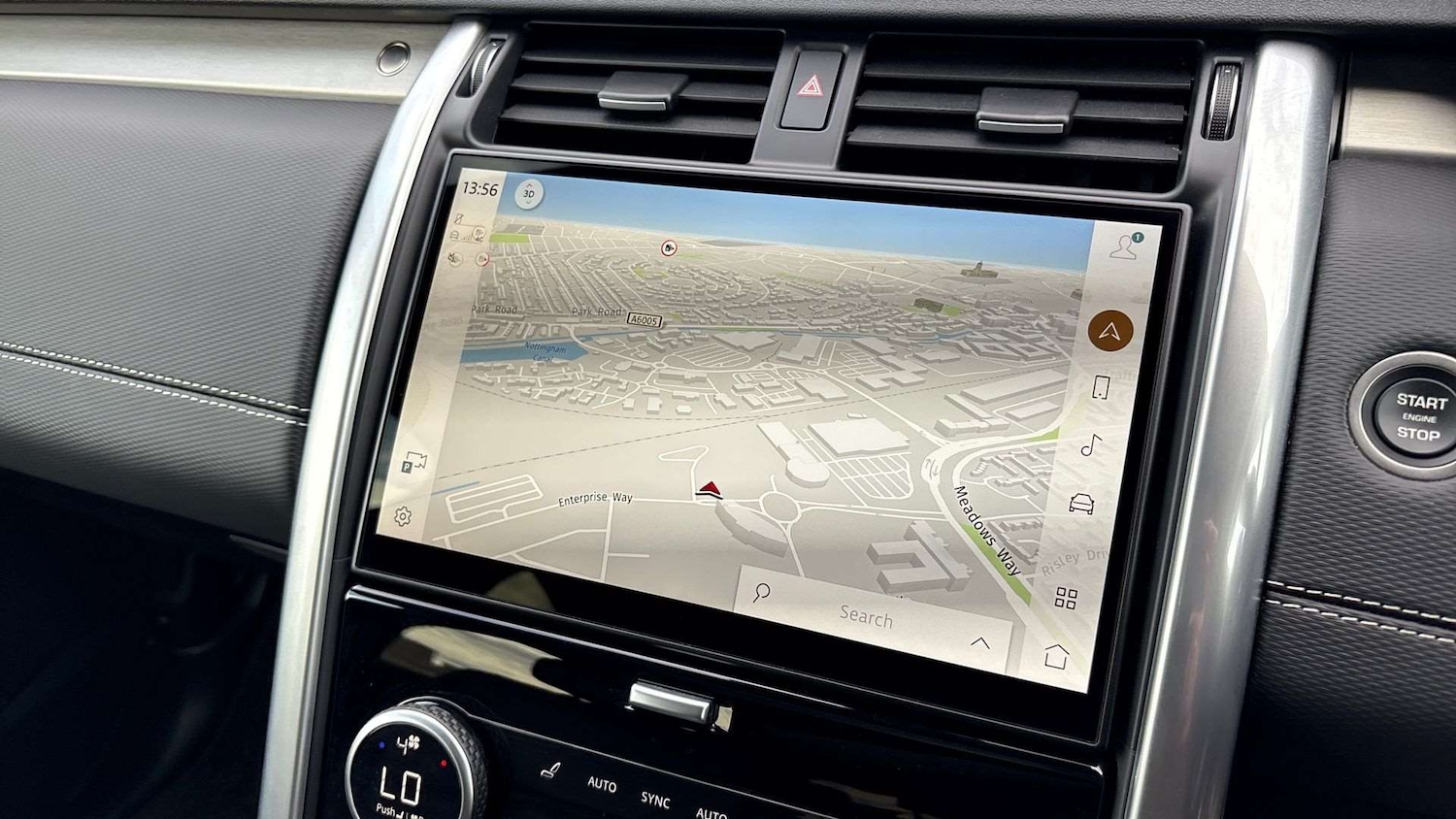 Used Land Rover Discovery 2024 for sale - 76100637: Photo 11