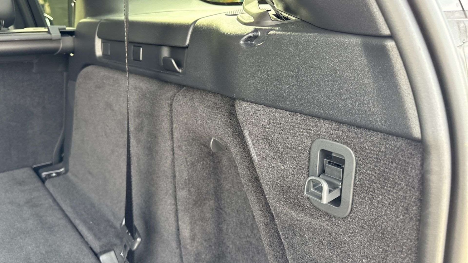 Used Land Rover Discovery 2024 for sale - 76100637: Photo 27