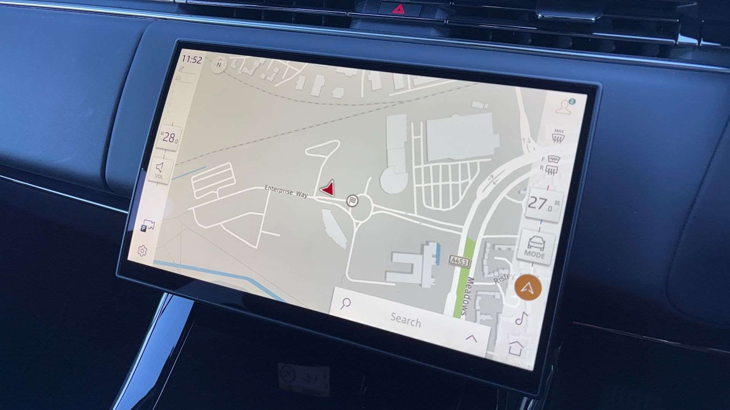 Used Land Rover Range Rover Sport 2024 for sale - 77099569: Photo 11