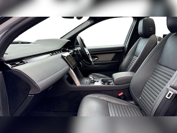 Used Land Rover Discovery Sport 2025 for sale - 79486883: Photo