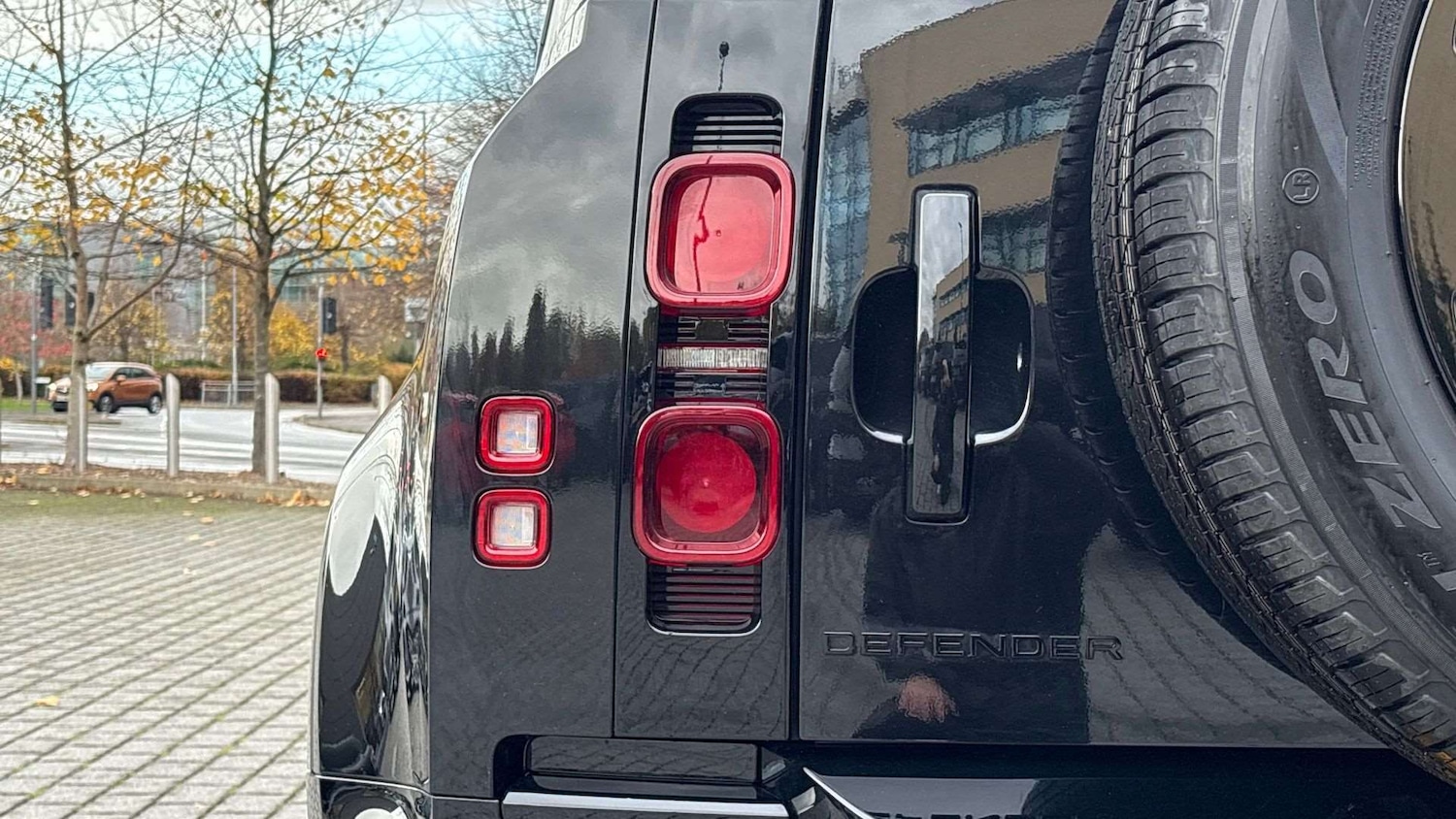 Used Land Rover Defender 2025 for sale - 76488142: Photo 26