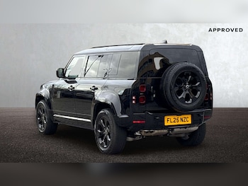 Used Land Rover Defender 2025 for sale - 76488142: Photo
