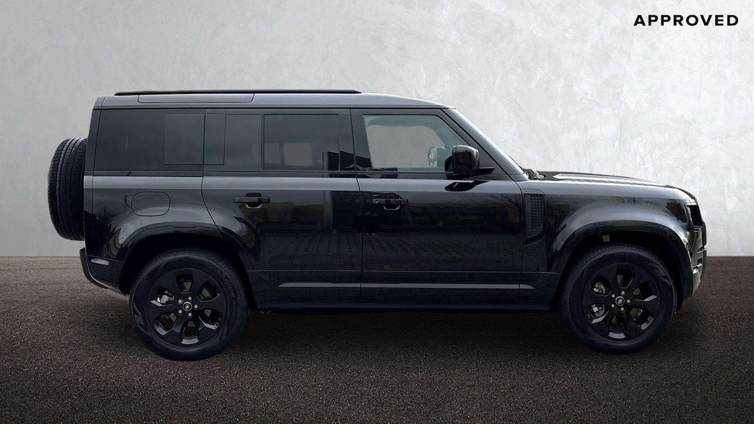 Used Land Rover Defender 2025 for sale - 76488142: Photo 5