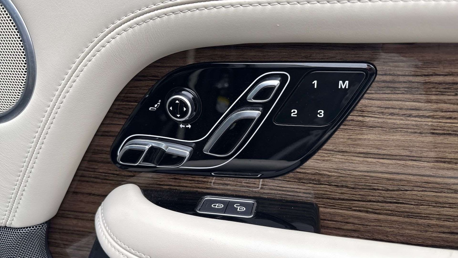 Used Land Rover Range Rover 2018 for sale - 76856943: Photo 31