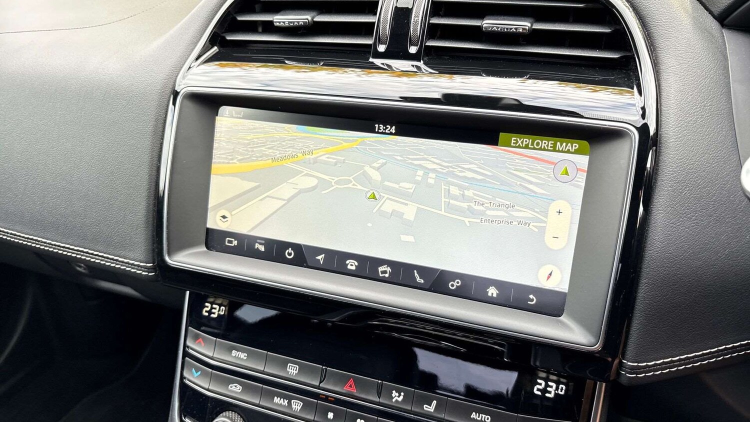 Used Jaguar XE for sale - 76100623: Photo 11