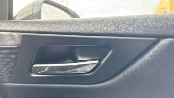 Used Jaguar XE for sale - 76100623: Photo 32