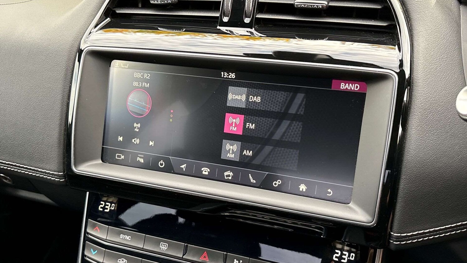 Used Jaguar XE for sale - 76100623: Photo 34