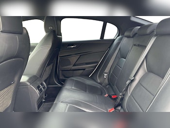 Used Jaguar XE for sale - 76100623: Photo 4