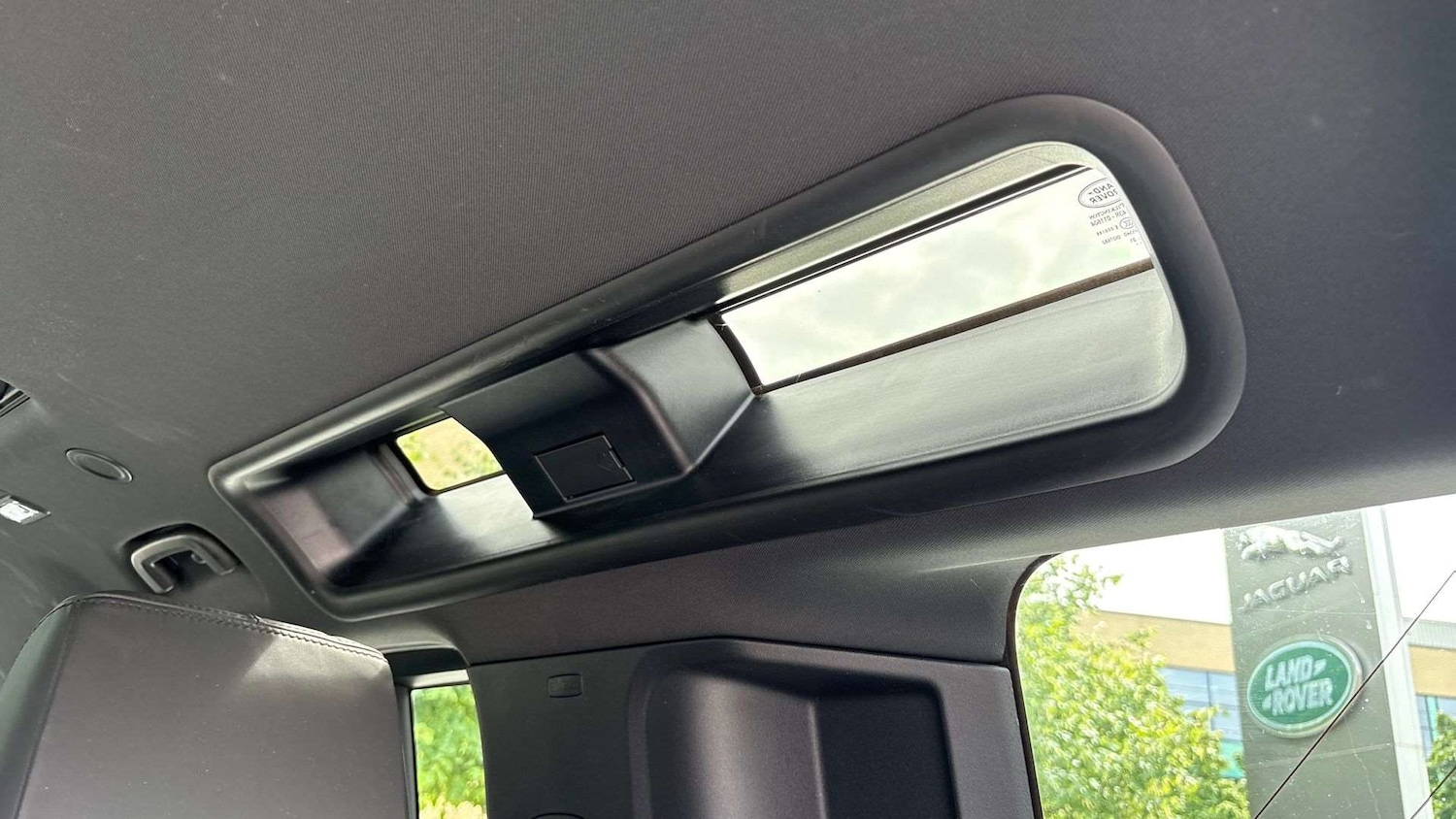 Used Land Rover Defender 2021 for sale - 75293756: Photo 27