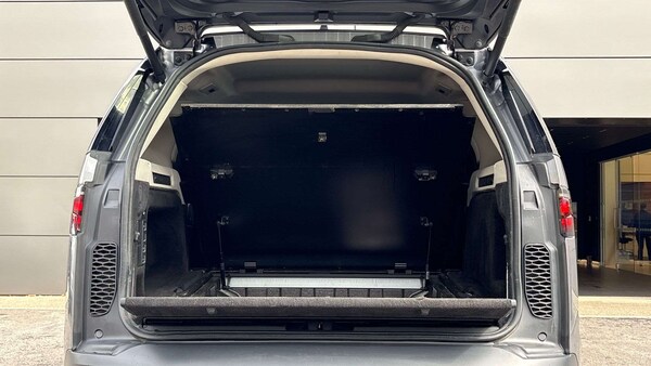 Used Land Rover Discovery 2021 for sale - 75672858: Photo 10