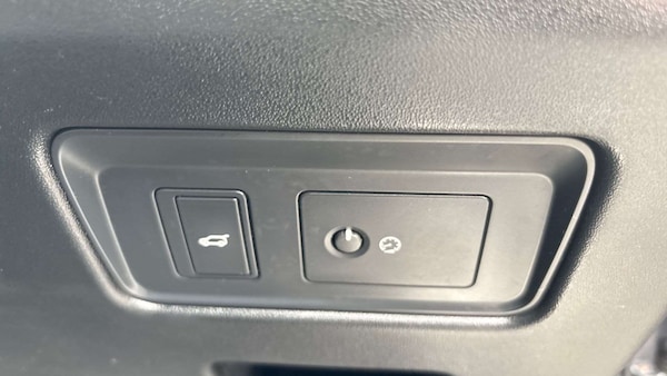 Used Land Rover Discovery 2021 for sale - 75672858: Photo 35
