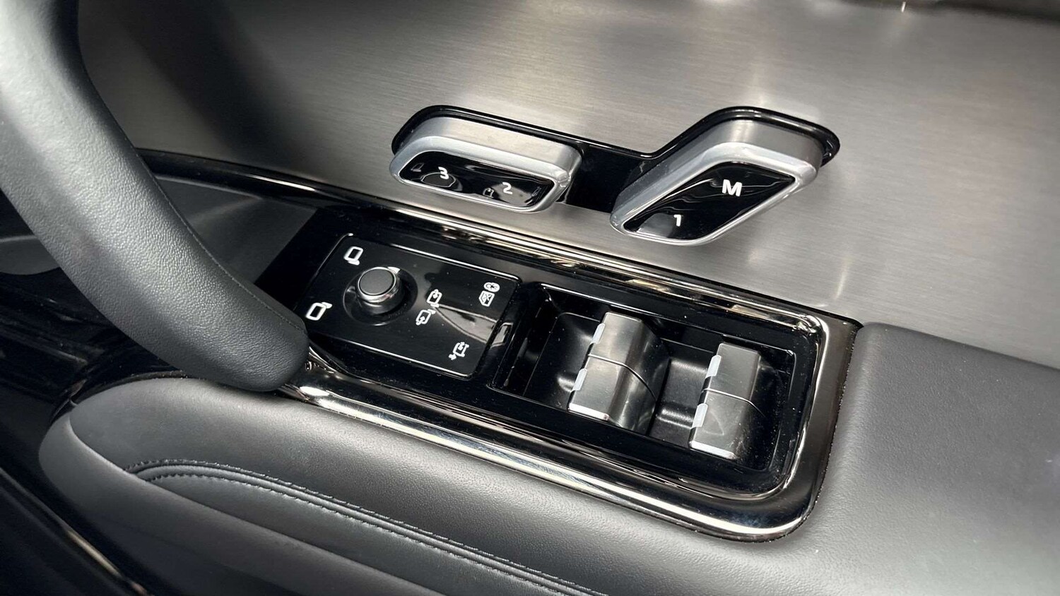 Used Land Rover Range Rover Sport for sale - 77093381: Photo 25