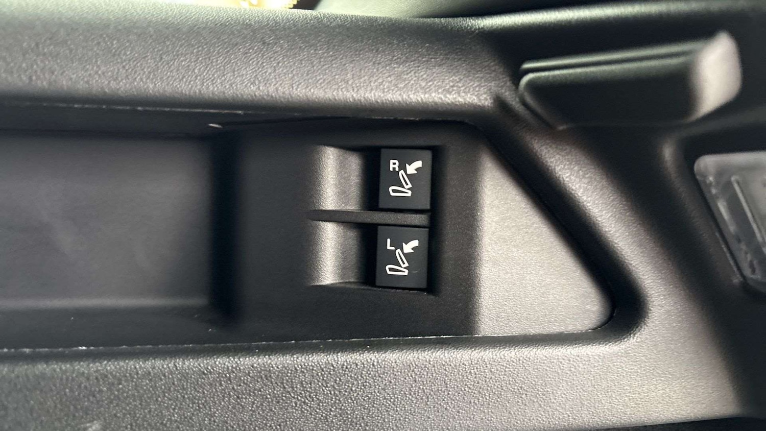 Used Land Rover Discovery Sport 2025 for sale - 76488172: Photo 27