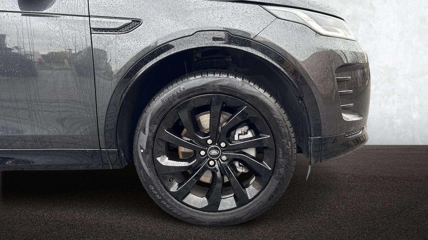 Used Land Rover Discovery Sport 2025 for sale - 76488172: Photo 8